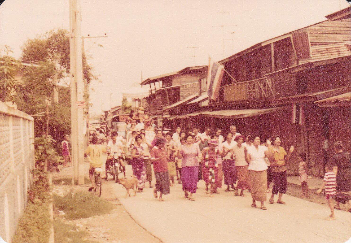 ตลาดวัดเกาะปี พ.ศ. 2529 ภาพที่ 3